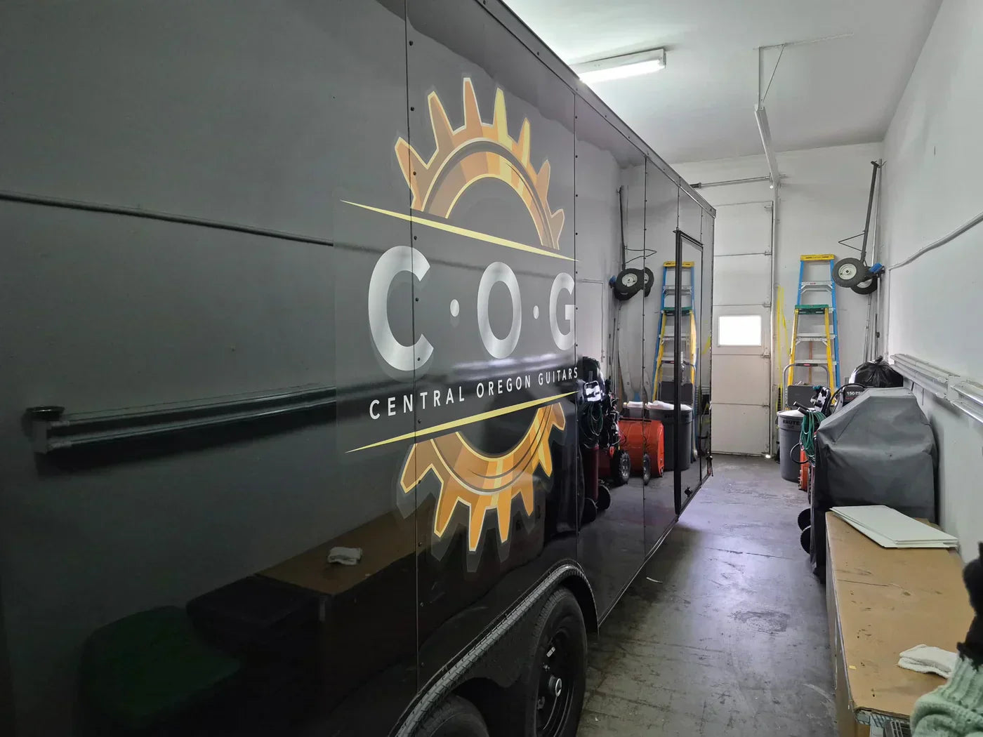 Cascade RV Solar Solutions Helps COG Get Show Ready